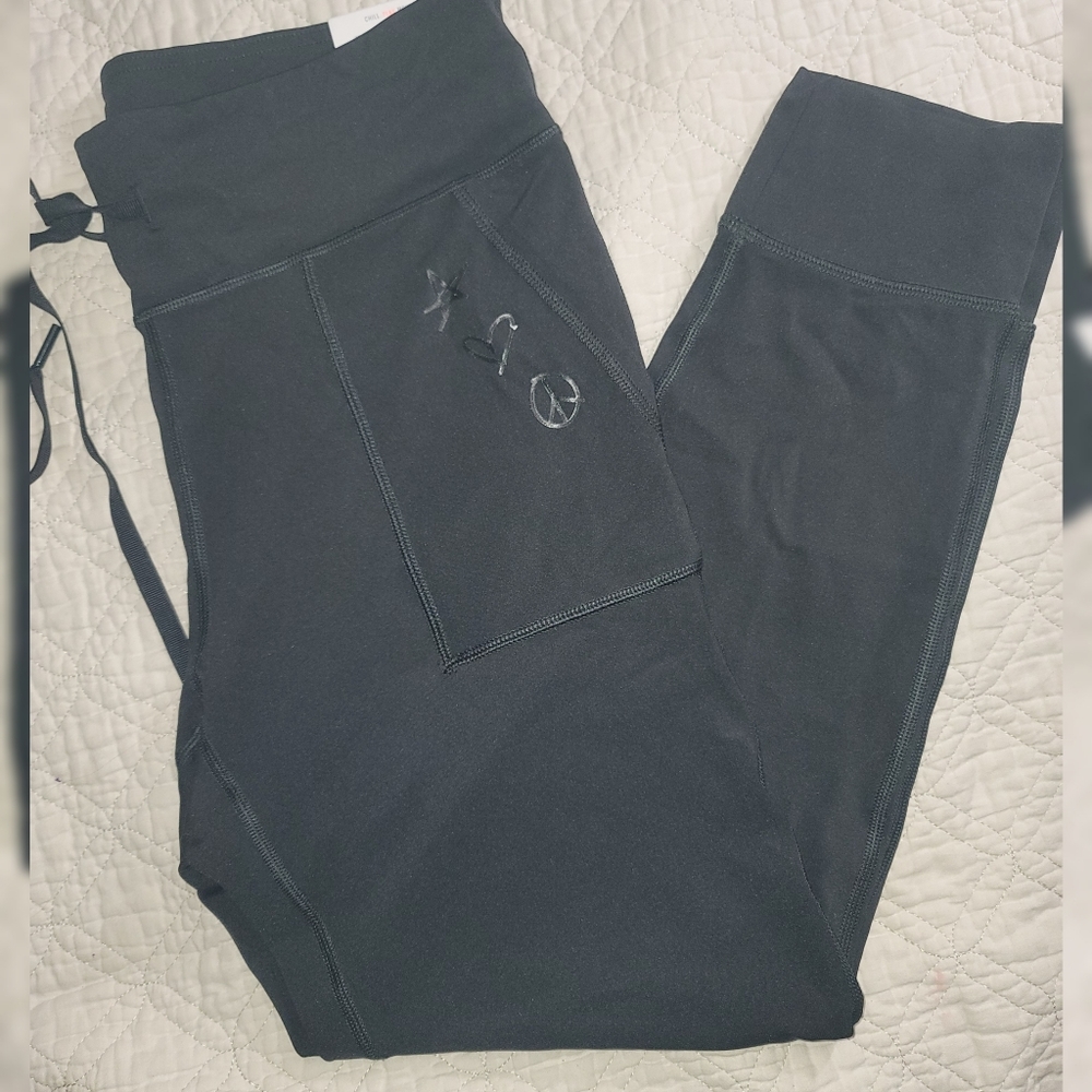 Aerie ally raisman play real me drawstring cuff